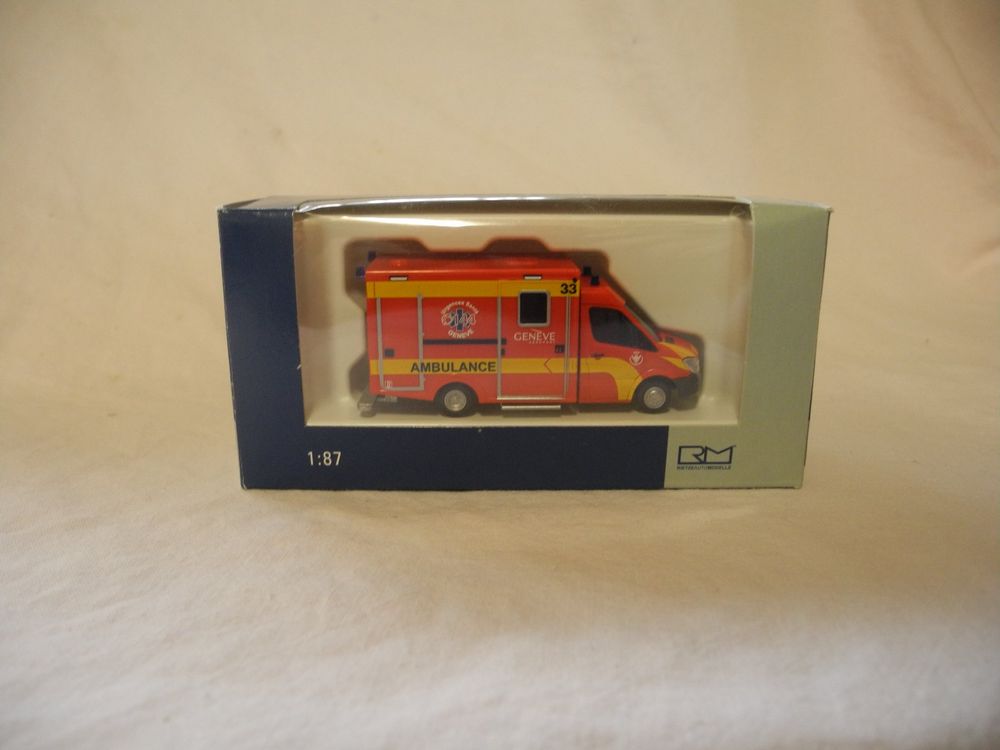 RIETZE NR. 76102 WAS RTW AMBULANCE GENEVE MIB (Neu und originalverpackt ...
