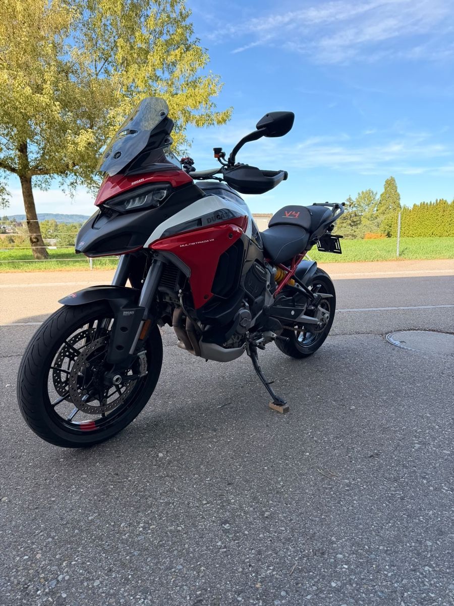 Ducati Touring: Ducati Multistrada V4S – Gebraucht aus Affeltrangen von AutoZentrumAG 2