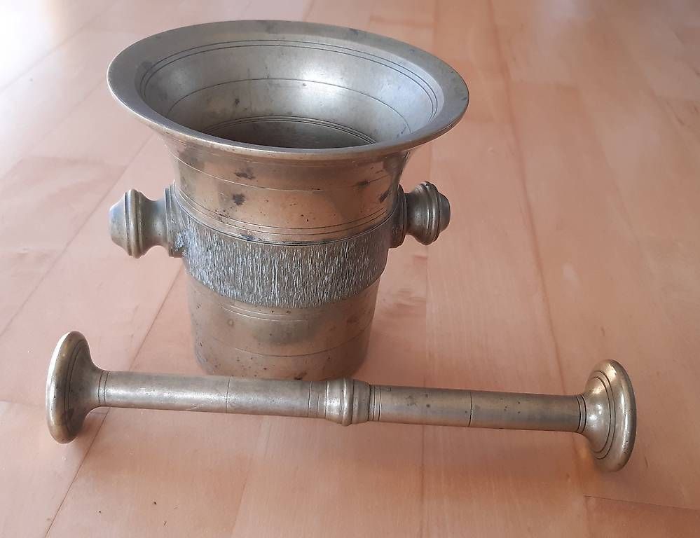 Altro per cucinare: Mörser und Stössel aus Messing – Usato da Schaan venduto da jud_59jg 1