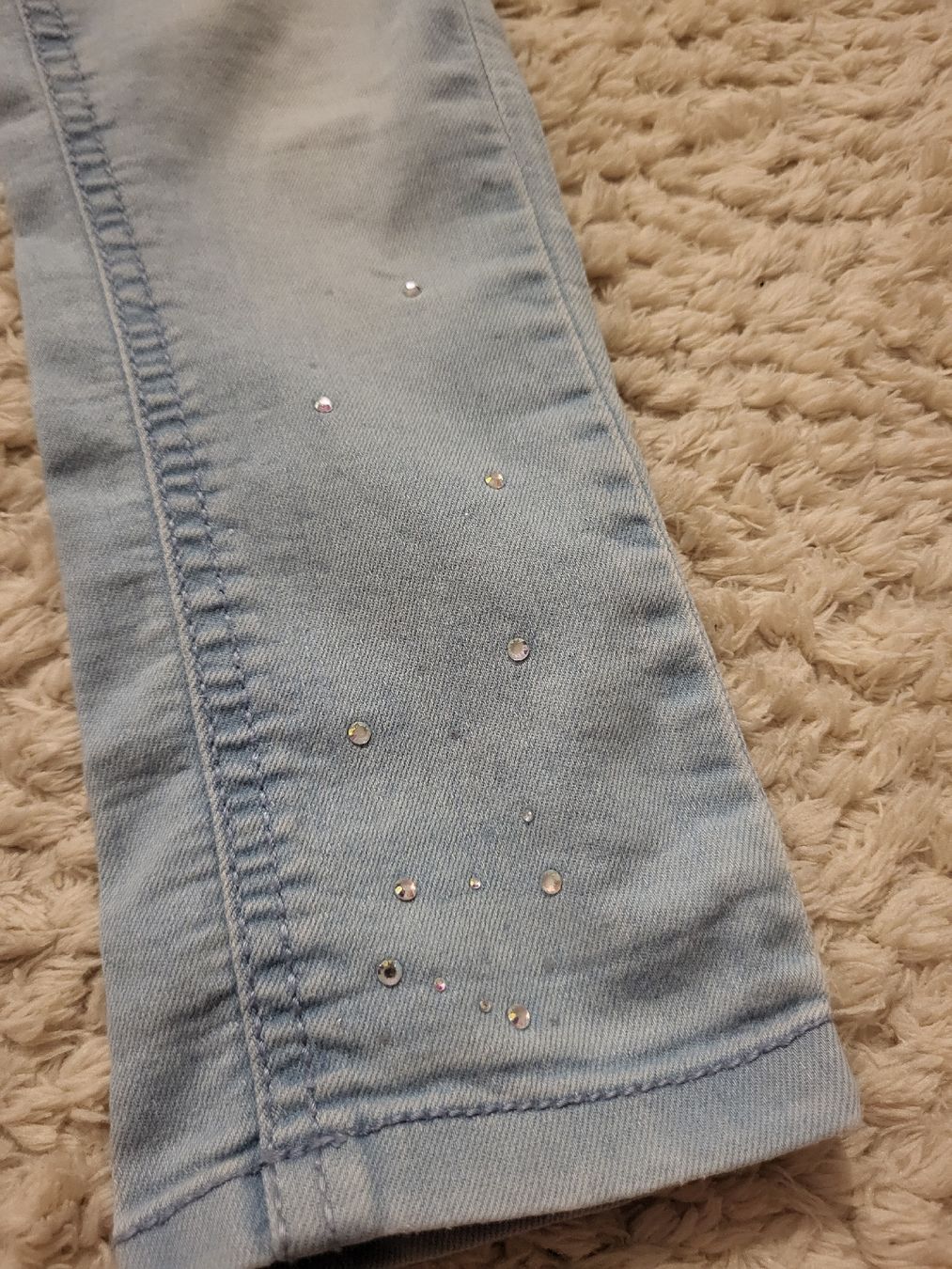 Hosen: Kinder Jeans hellblau mit Glitzer Gr104 – Gebraucht aus Felben-Wellhausen von Brummbaer90 1