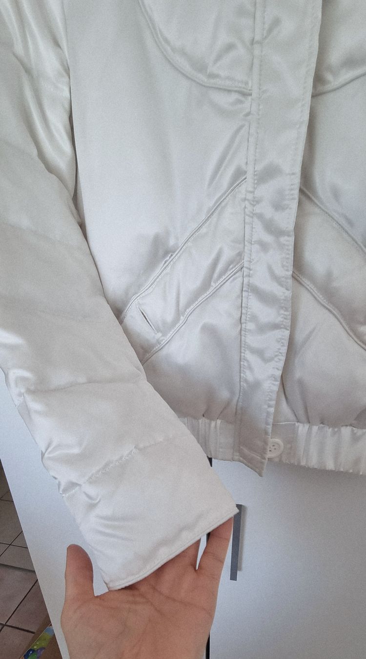 Jacken & Mäntel: White Jacket woman – Gebraucht aus Mendrisio von ann_d9pf