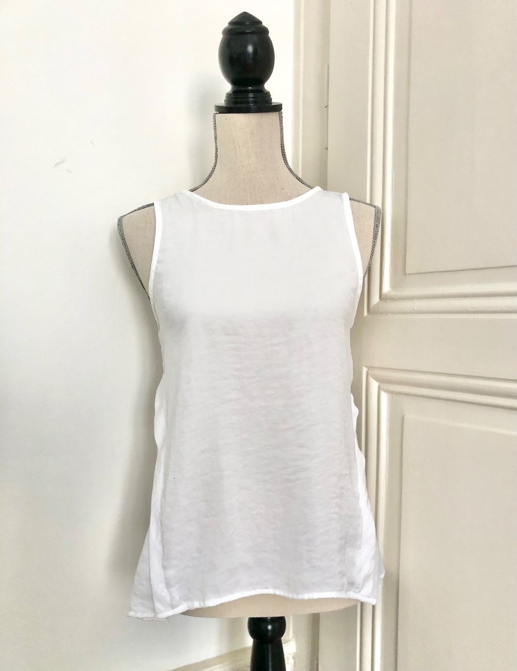Top: Top asymétrique, Pull and Bear, S – Usato da Carouge GE venduto da Emilynette
