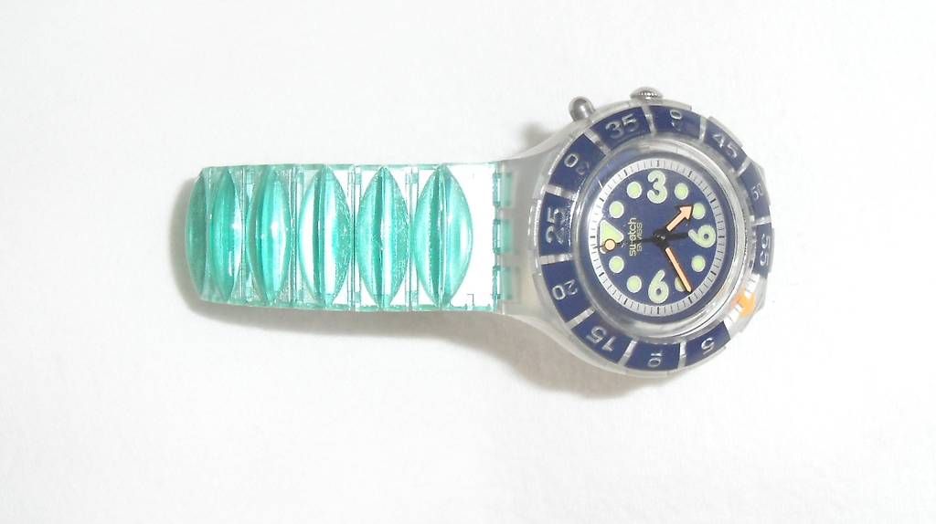 Swatch Montres: Swatch Scuba Seetang SDK 900  technisch defekt. – D'occasion à Wetzikon ZH par Matrixx7