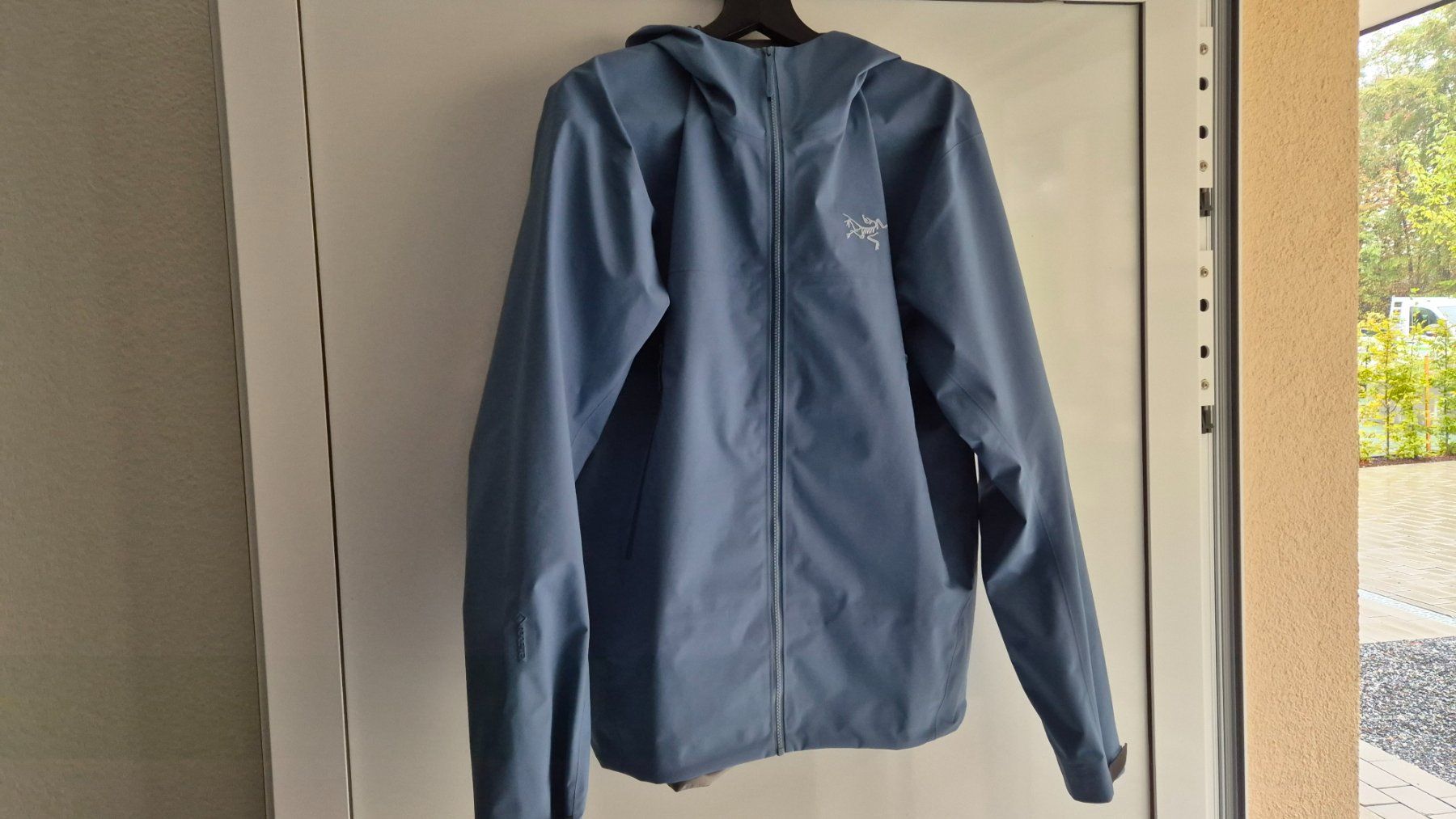 Arcteryx Vestes: Arc'teryx Beta Jacket M, Regenjacke – Neuf (Voir description) à Freienbach par Sector1