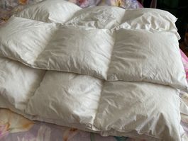 Leichte Daunendecke Duvet 160 x 210 cm, frisch gewaschen