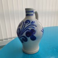 Schöner antiker Wein Krug, Steingut, blau weiss, Deko