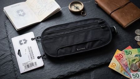 Victorinox Bauchtasche Deluxe RFID Schutz