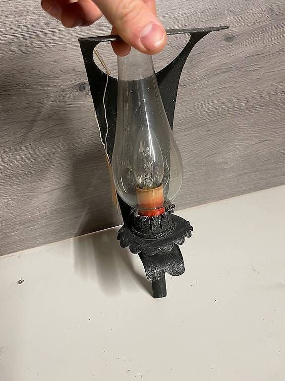 Lampen: Antik Wandlampe aus 1968 – Gebraucht aus Seuzach von Wolf936 1