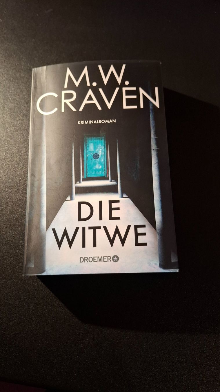 Bücher: *Die Witwe* M.W. Craven / Tb – Gebraucht aus Brütten von Sigimi