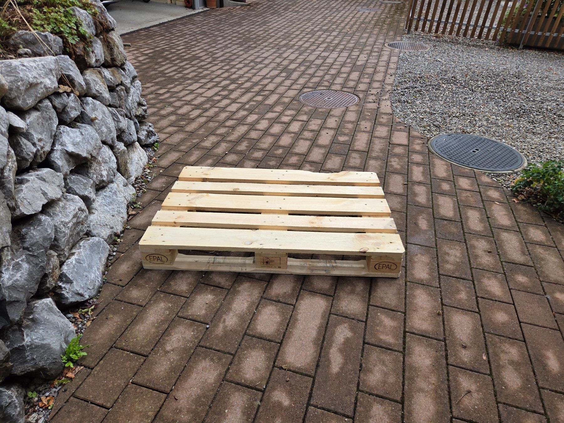 Pallets: Europalett neuwertig – Nuovo (secondo la descrizione) da Rüti venduto da Cherb 1