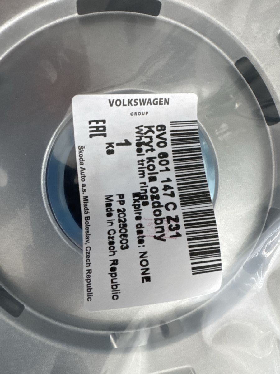 Skoda Cerchioni: Radkappen Skoda Fabia 4Stück – Nuovo e nell'imballaggio originale da Schötz venduto da cla_rvq5 2