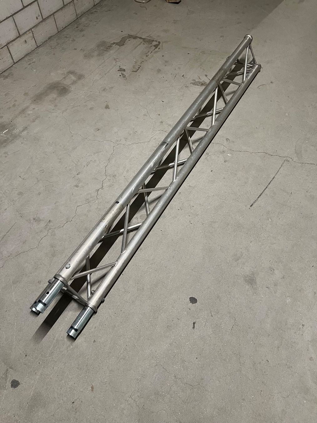 Tralicci: Truss 3 punte – Usato da Bellinzona venduto da cec_9crv