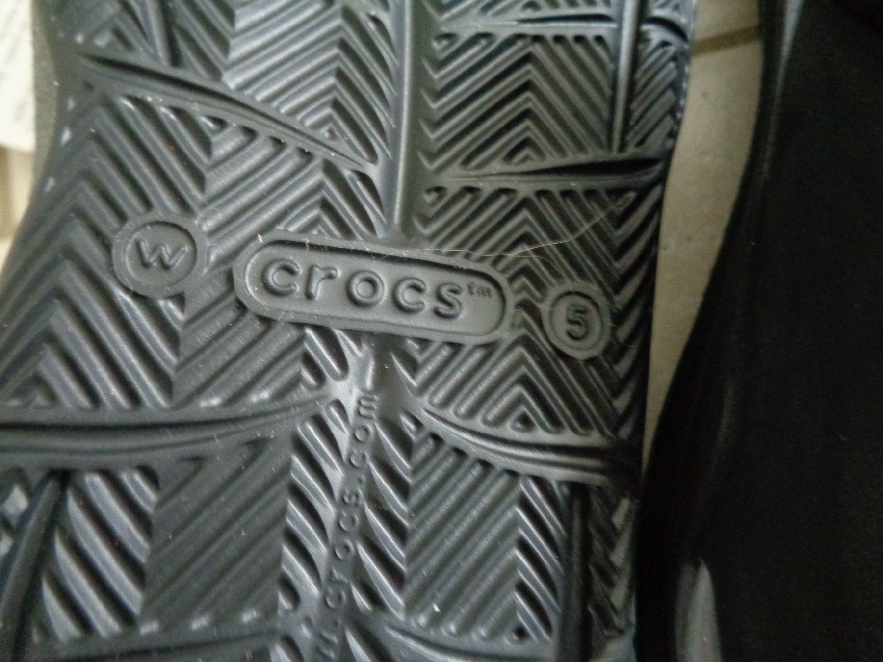 Crocs Scarpe da uomo: Crocs  Sandalen GR. 34/35 NEU – Nuovo (secondo la descrizione) da Rotkreuz venduto da Samballi 1