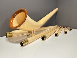 Alphorn, cor des alpes, f+fis+g+As+Bb