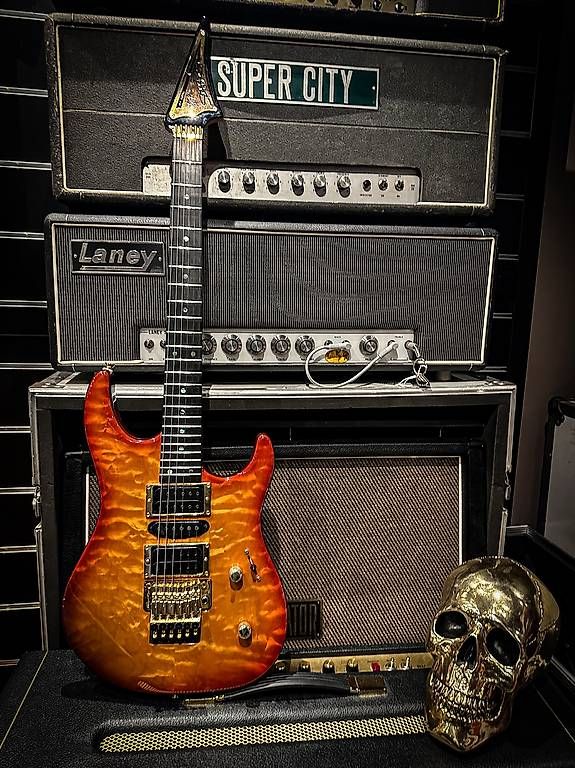 Strumenti musicali: Sthac Virtuoso S1 deluxe  super start – Usato da Montreux venduto da Alligator-AMPS 1