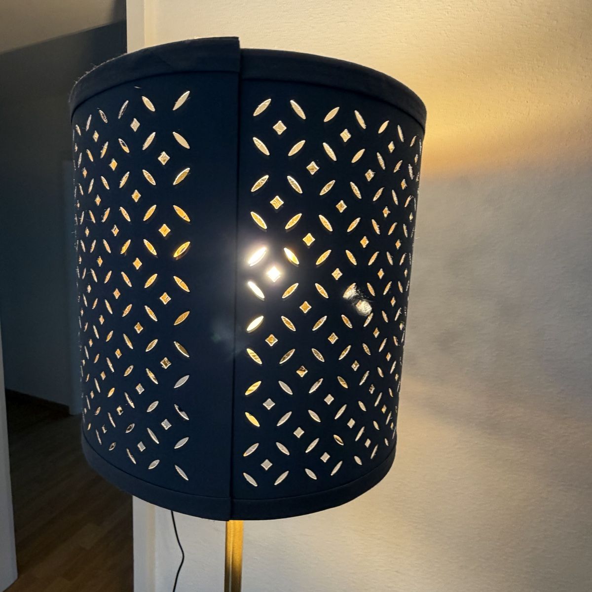 Ikea Lampade: Ikea - Stehlampe – Nuovo (secondo la descrizione) da zürich venduto da may_yj9f 5