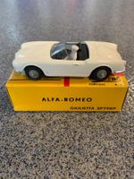 Modellauto , Alfa - Romeo Spider , 1 : 43 , Metall