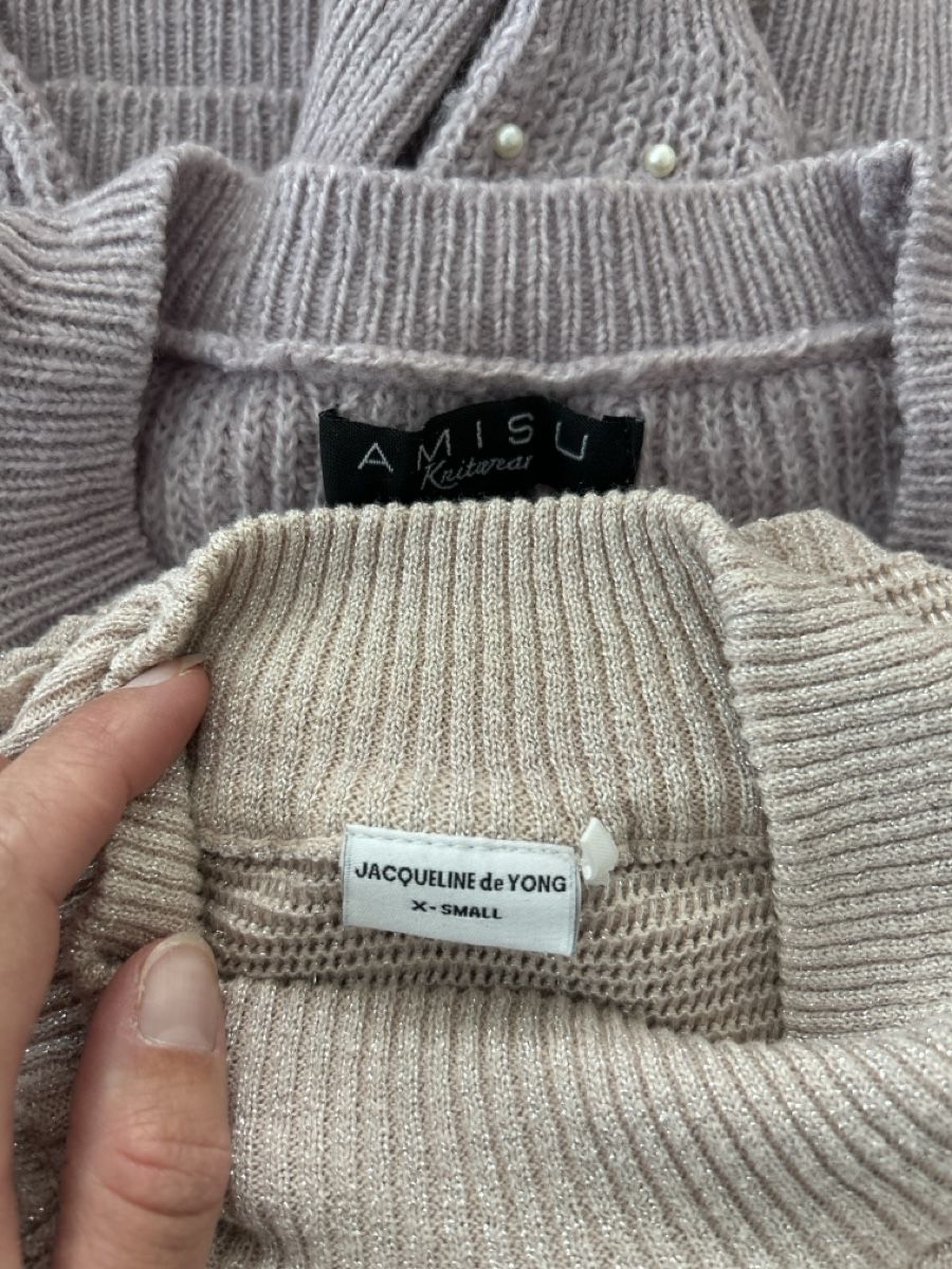 Pullover & Sweatshirts: Zwei Damen Pullover – Gebraucht aus Jona von gr_3nad 3