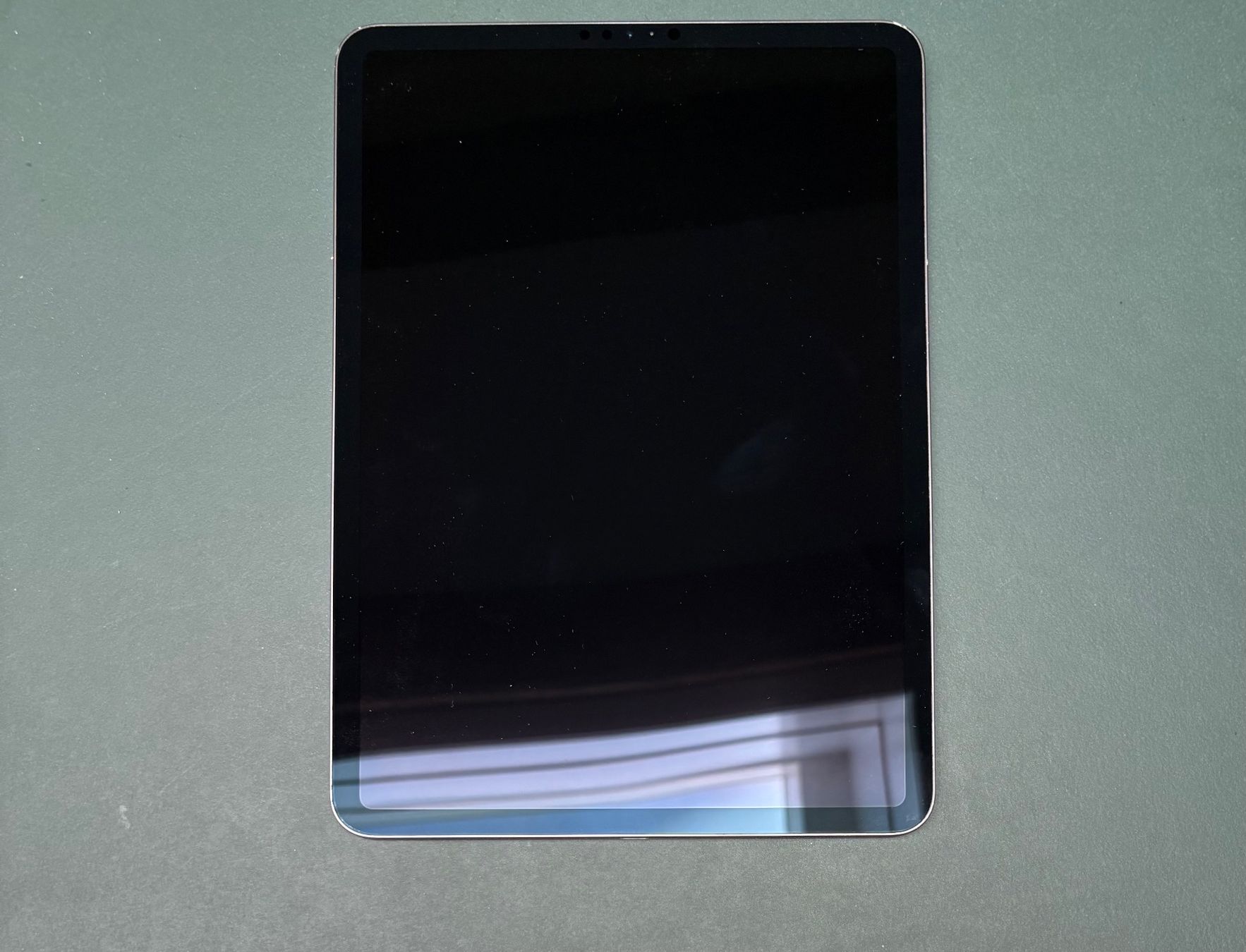Apple Tablet PC: iPad Pro 11" 2020 128GB + Apple Pencil – Usato da Zürich venduto da spiamlolneec 1