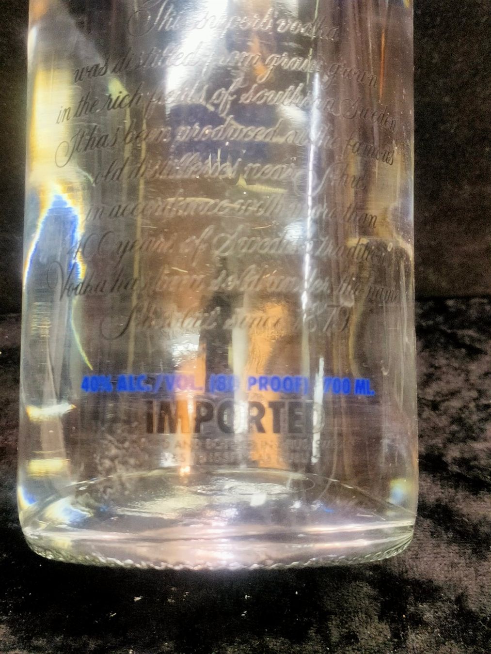 Absolut Vodka Spirituosen: ABSOLUT VODKA BOUTEILLE ENTAMÉ – Gebraucht aus Genève von Leboucheoreilles 3
