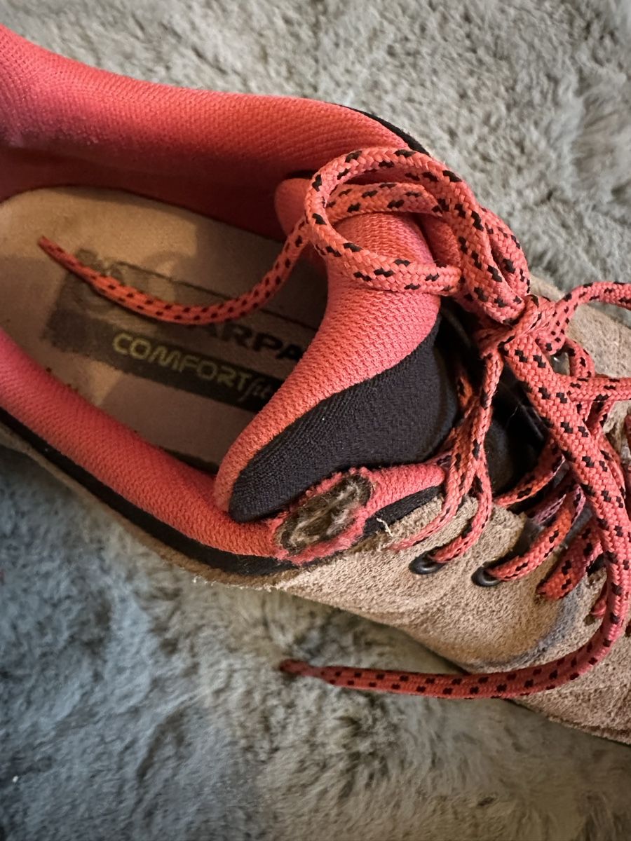 Scarpa Scarpe da uomo: Scarpa 39.5 – Usato da Balerna venduto da GretaM 3