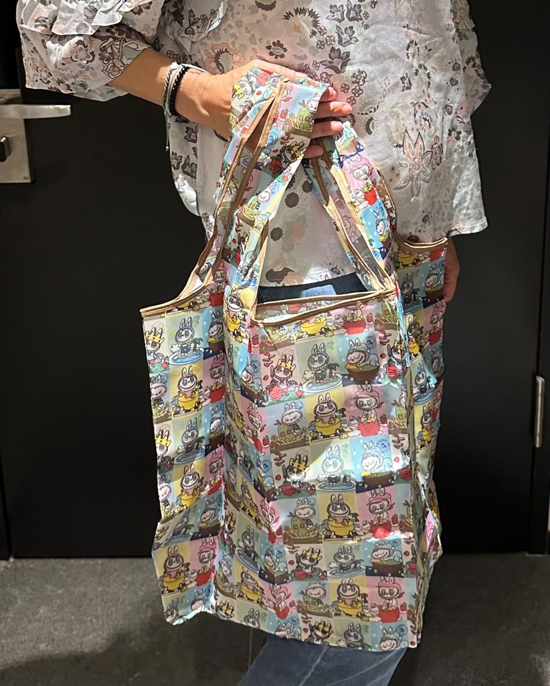 Borse: Faltbare Tasche mit Labubu Motiv – Nuovo e nell'imballaggio originale da Meilen venduto da Art-Friend 4