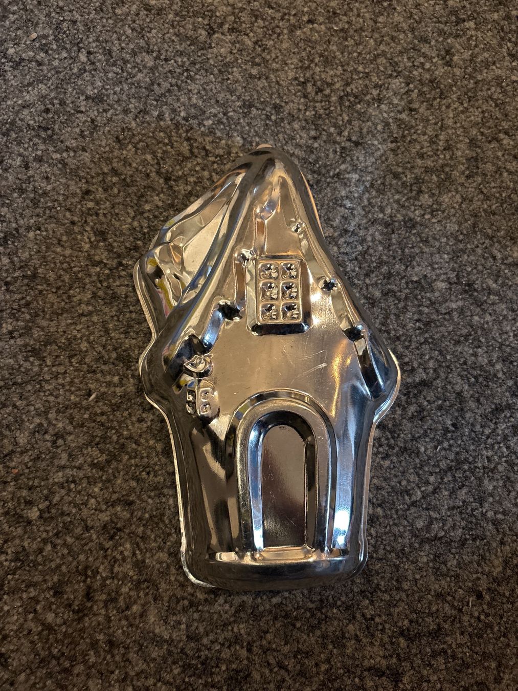 Teglie da forno: Backform, Haus, Lebkuchen "Hüüsli" aus Metall – Usato da Münchenstein venduto da sil_h6c9