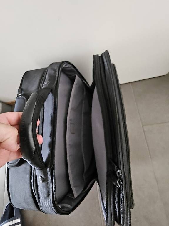 Sonstiges zu Aviatik: Wenger Trolley Business – Gebraucht aus Möhlin von Giapa 1