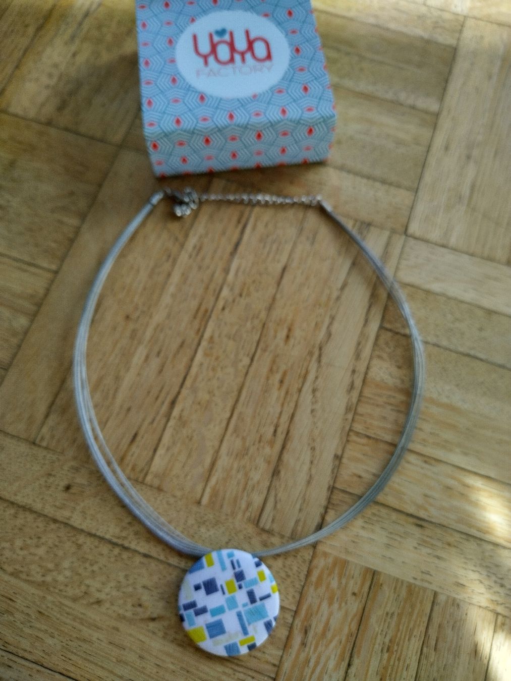 Catenine: Collier Yaya factory _ pendentif interchangeable – Usato da Mühleberg venduto da Eliboub 4