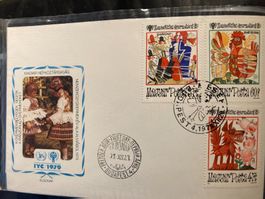 Ungarn 1979 ill. 2 FDC Jahr des Kindes 2 SSt nicht gelaufen