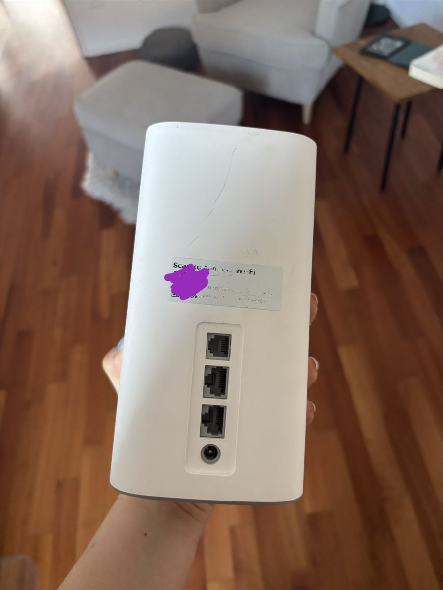 Huawei Modems & Router: 5G Router - Huawei 5G CPE Pro 2 – Gebraucht aus St. Gallen von mic_2dky 2