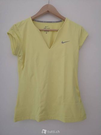 Nike T-Shirt Gr. M, gelb