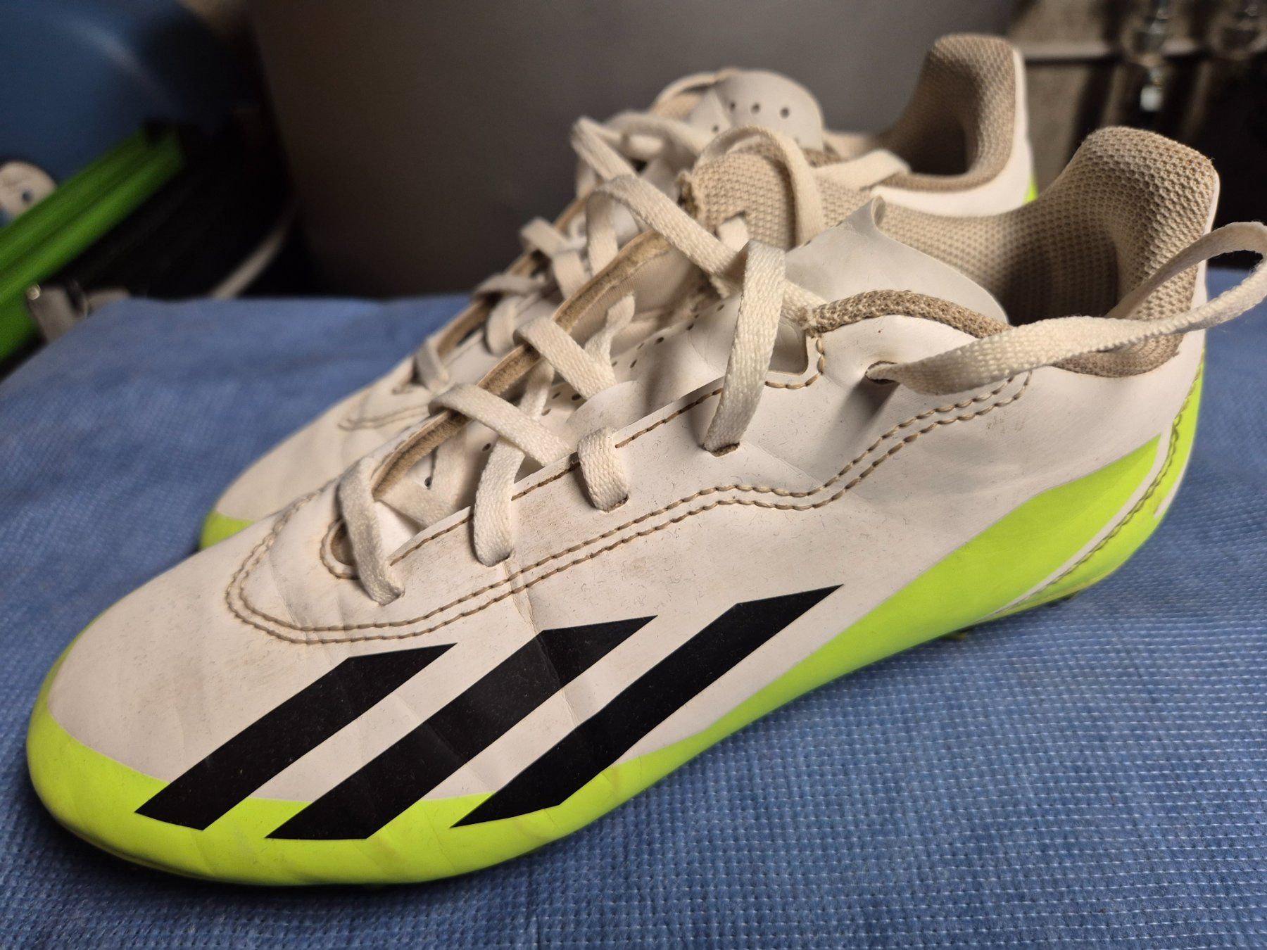 Adidas Herrenschuhe: Fussballschuh Adidas Gr. 37 1/3 – Gebraucht aus Auenstein von stamsi 2