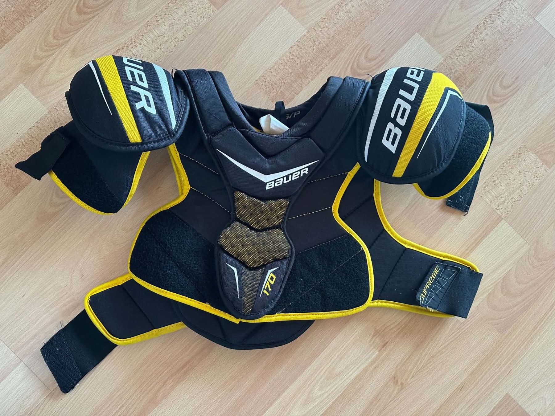 Bauer Schutz & Schoner: BAUER Eishockey Ausrüstung – Gebraucht aus Churwalden von BarBa727 1