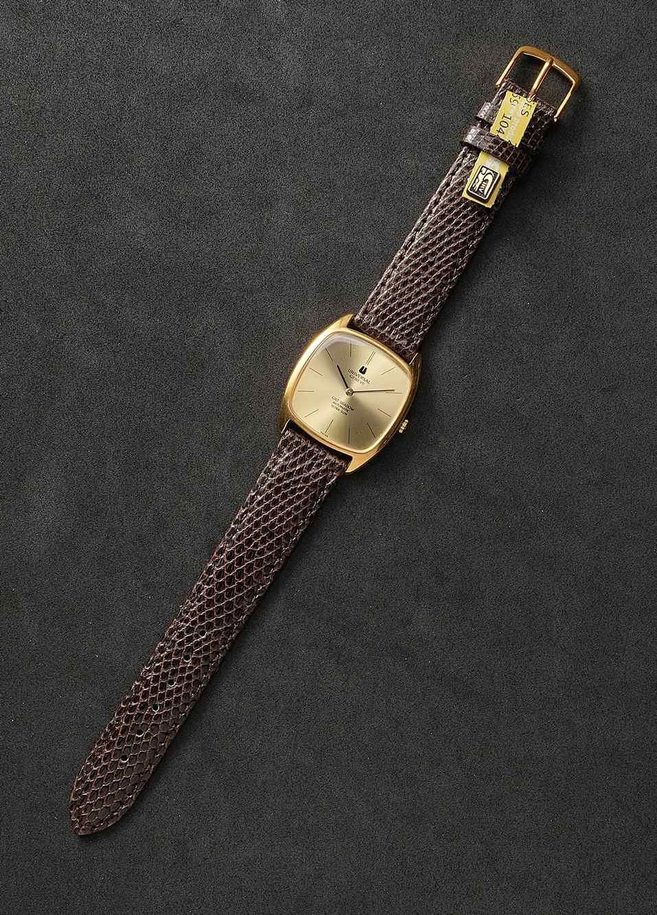 Universal Genève Orologi: Universal Genève Gilt Shadow ultra slim, Micro-Rotor – Usato da Luzern venduto da ChronoScope6004 4