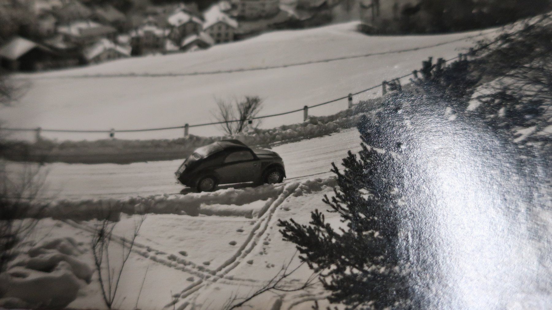 Cartoline postali: Tiefencastel an der Julierroute (auto oldtimer) – Usato da Cormoret venduto da Pascalll2001 2