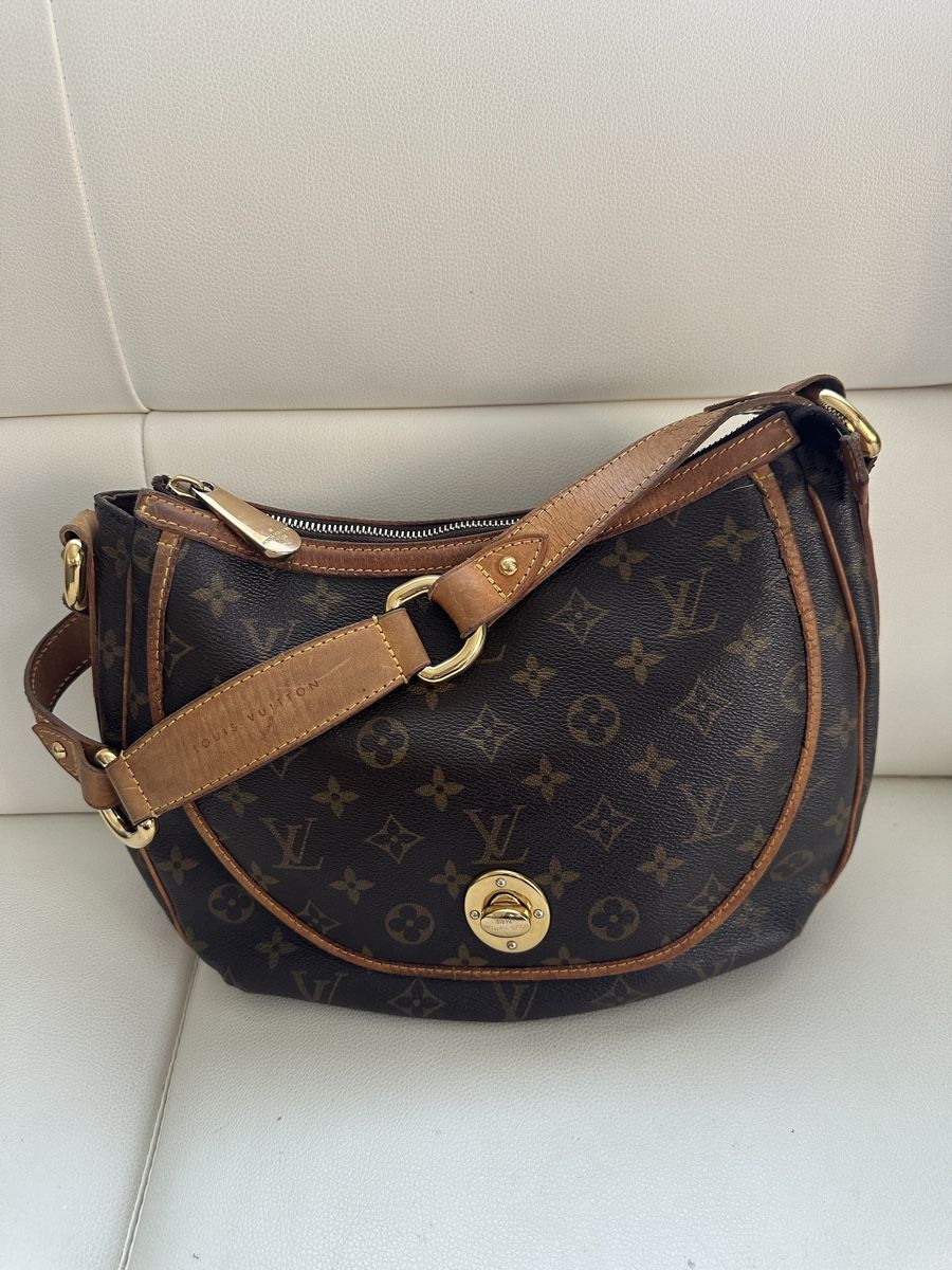 Louis Vuitton Sacs femmes: Louis Vuitton Bag – D'occasion à Glattbrugg par tina063 1