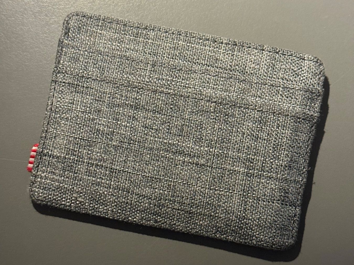Herschel Portafogli: Herschel Portemonnaie – Usato da St-Sulpice VD venduto da memis_vd7384 2