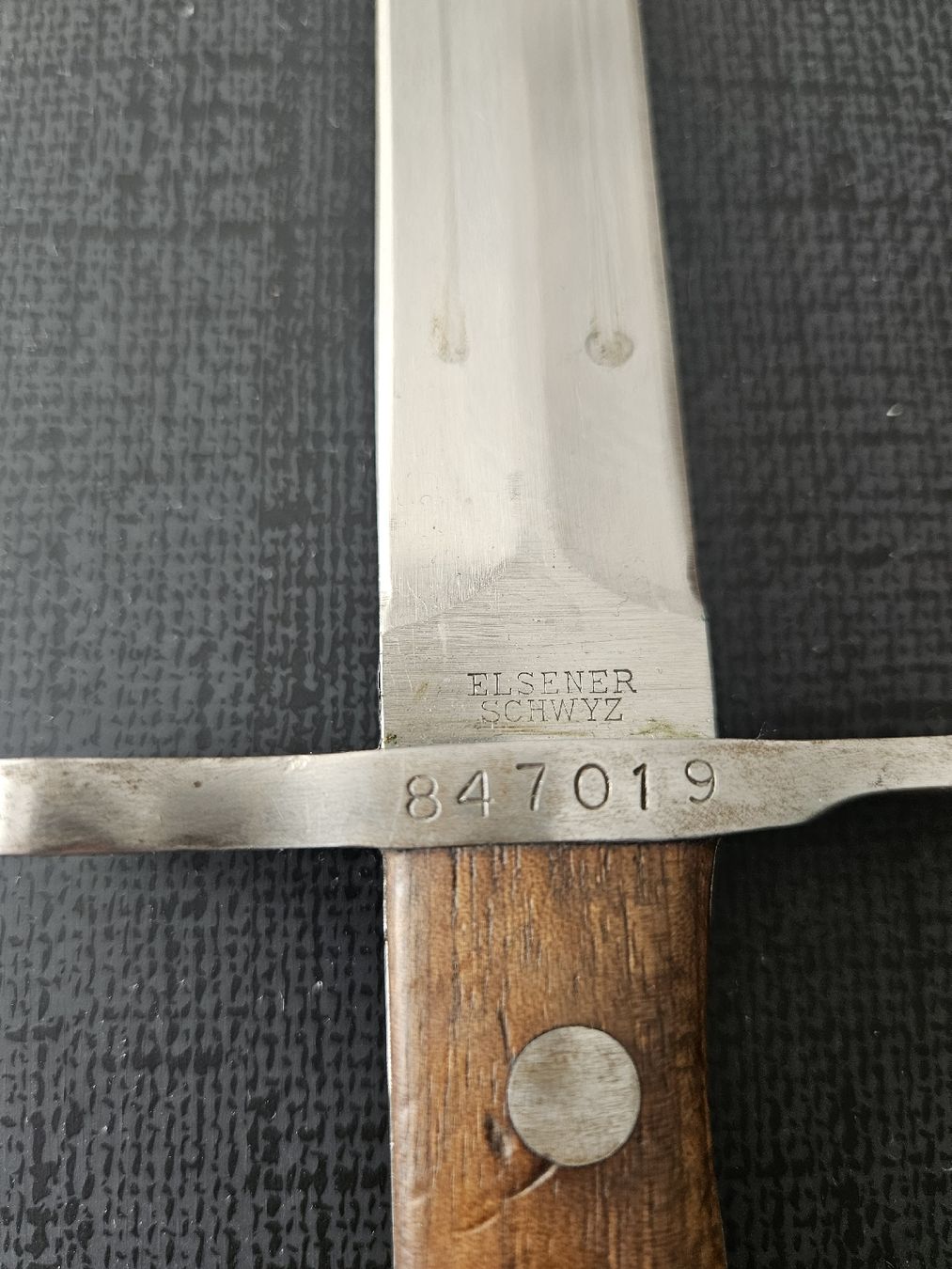 Schweizer Armee Stichwaffen: Bajonett Elsener Schwyz mit Scheide – Gebraucht aus Brittnau von Lexmark77 1