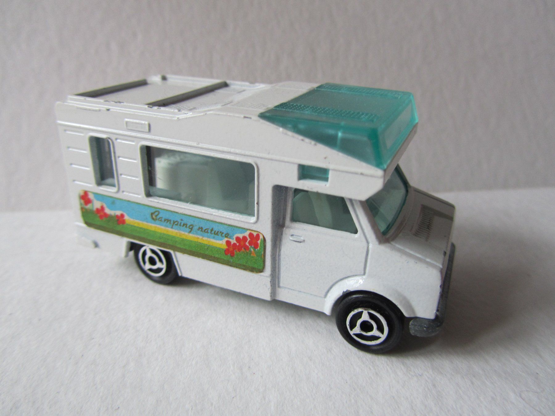 Majorette Modellini d'auto: Fourgon Camper, majorette France – Usato da Weiningen ZH venduto da dietsch57 2