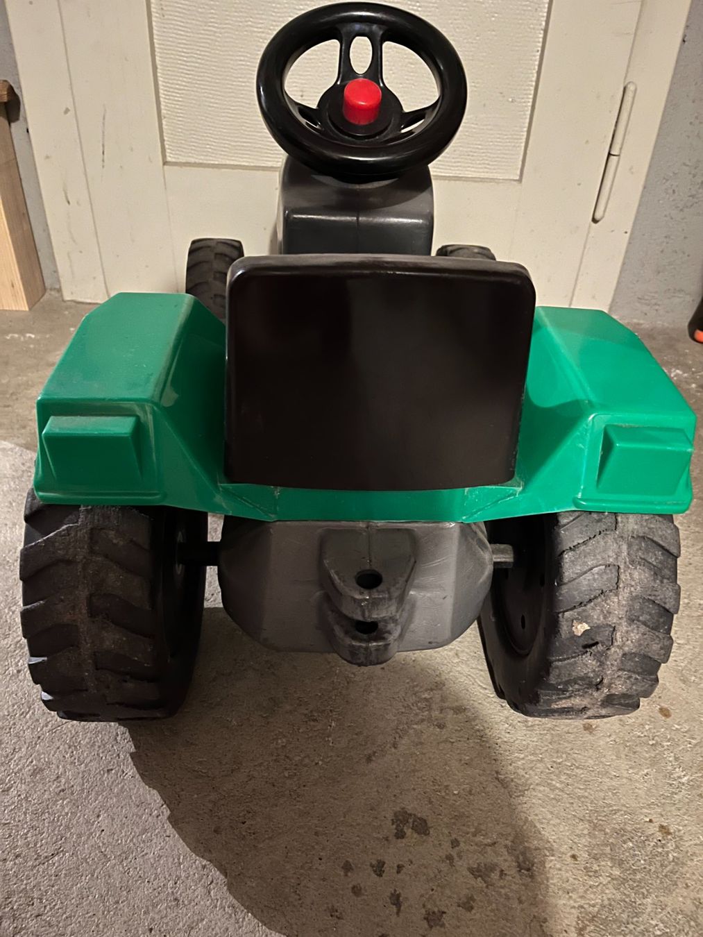 Veicoli per bambini: Kinder Trettraktor – Usato da Winterthur venduto da rab_df86 7