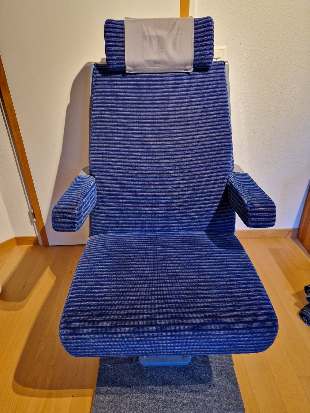 Fauteuils: Alter Zugsitz – D'occasion à Männedorf par re460