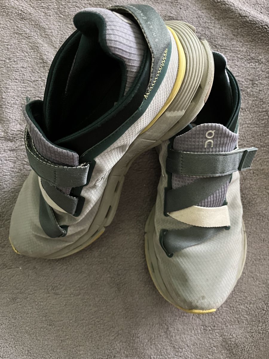 On Scarpe da donna: On Running Cloudnova Laufschuhe, Gr:  38,5 – Usato da Zürich venduto da MariaSusanne