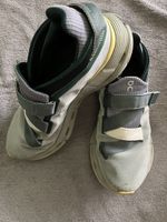 On Running Cloudnova Laufschuhe, Gr:  38,5