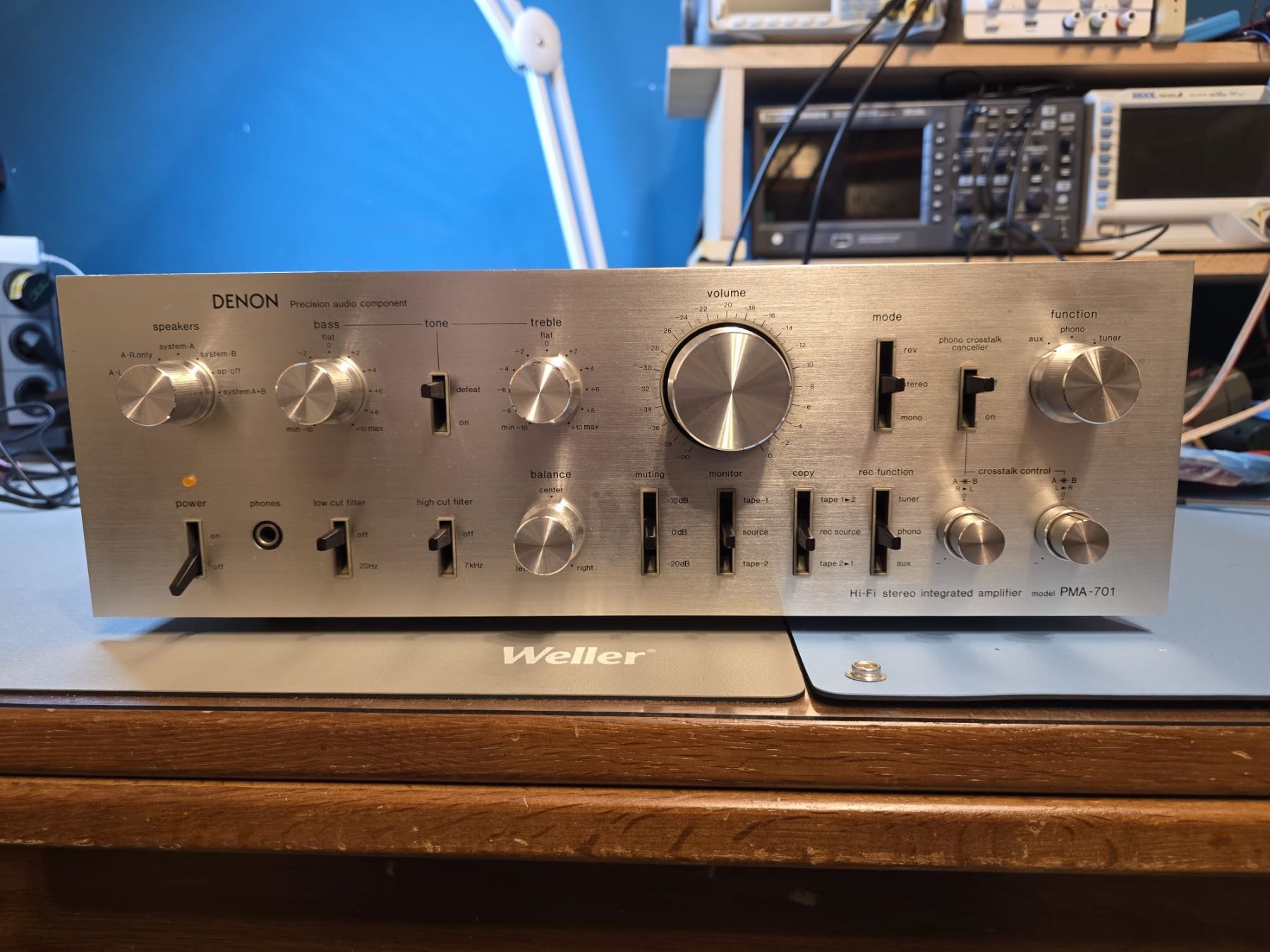 Denon Amplificatori: Denon PMA-701 Verstarker - Amplifier – Usato da Camorino venduto da phonotech