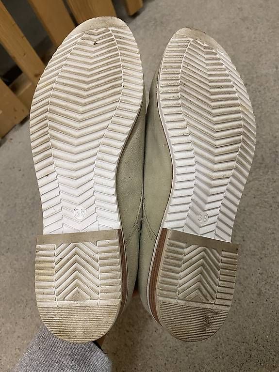 Scarpe da donna: Halbschuhe Gr 38 – Usato da Niederrohrdorf venduto da nat_p7qz 2