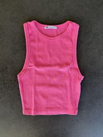 Top pink