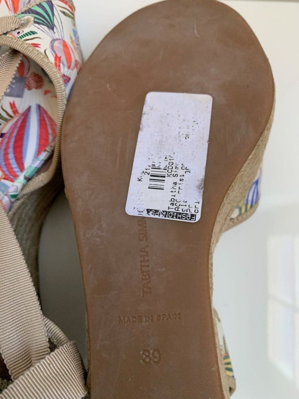 Scarpe da donna: TABITHA SIMMONS: Neue exklusive bunte Plateau-Sandale, 39 – Nuovo (secondo la descrizione) da Luzern venduto da paulablue 9