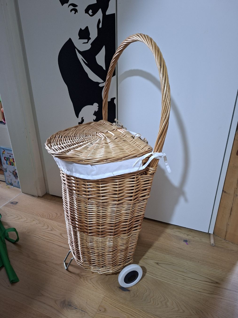 Ikea Paniers à linge: Schöner grosser Wäschekorb – D'occasion à Oberengstringen par Pepper6