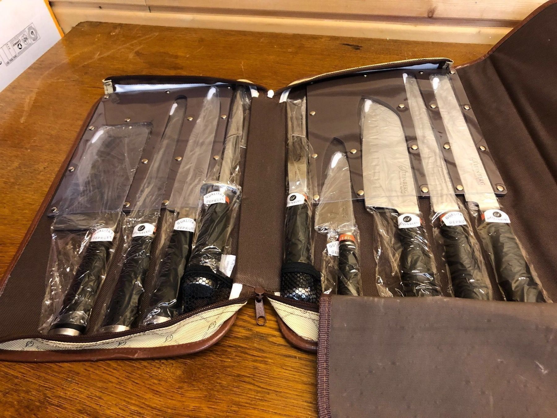 Komplettküchen: Messer Set als Geschenkidee – Gebraucht aus Frauenfeld von Waldtaube53